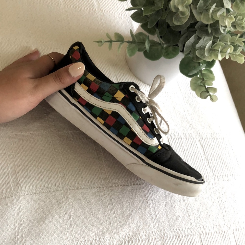 Colored Checkered VANS 👟